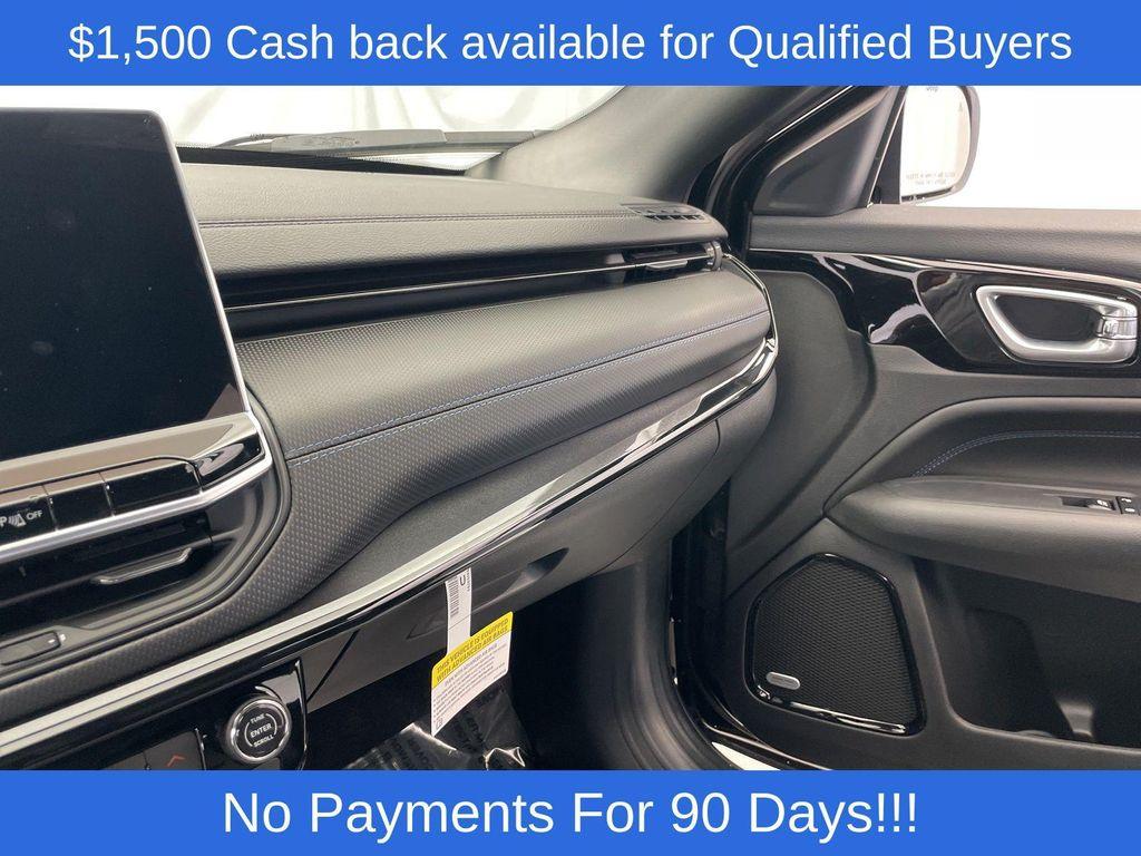 new 2025 Jeep Compass car, priced at $37,359