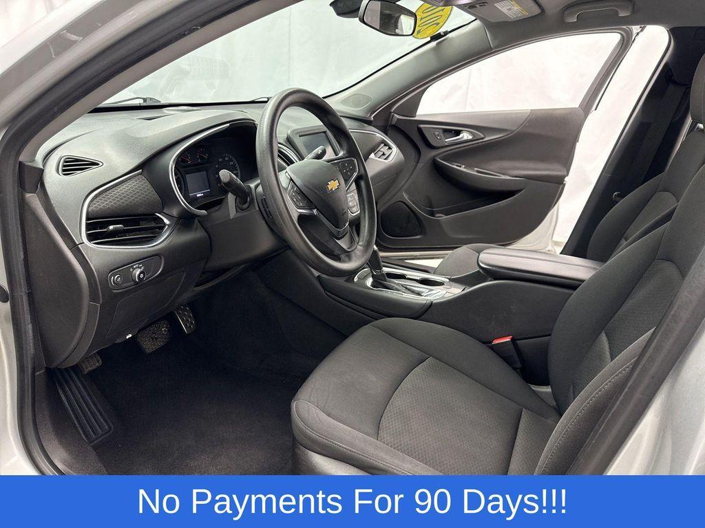 used 2016 Chevrolet Malibu car, priced at $10,498