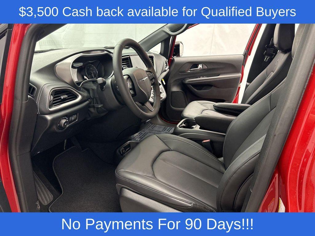 new 2026 Chrysler Pacifica car, priced at $44,821