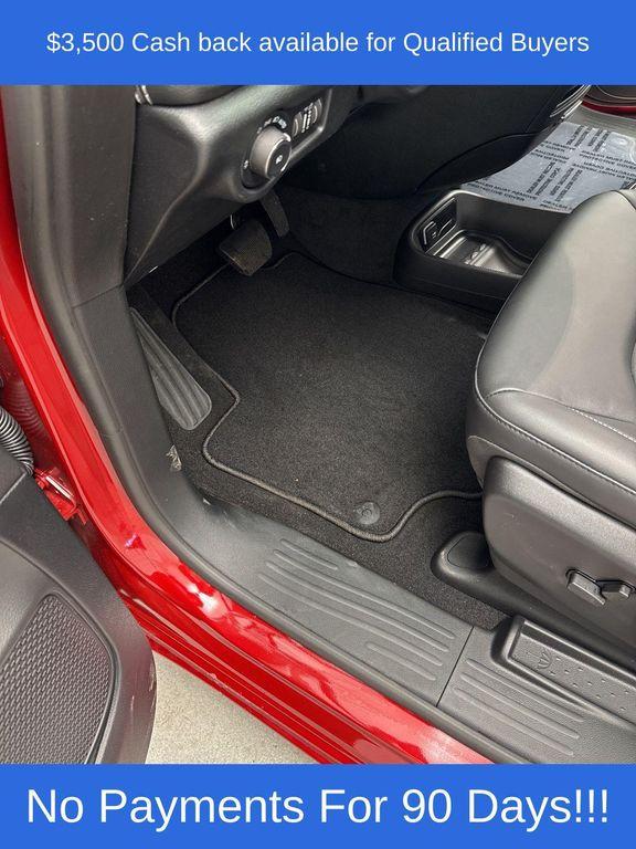 new 2026 Chrysler Pacifica car, priced at $44,821