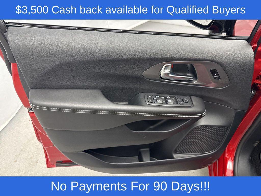 new 2026 Chrysler Pacifica car, priced at $44,821