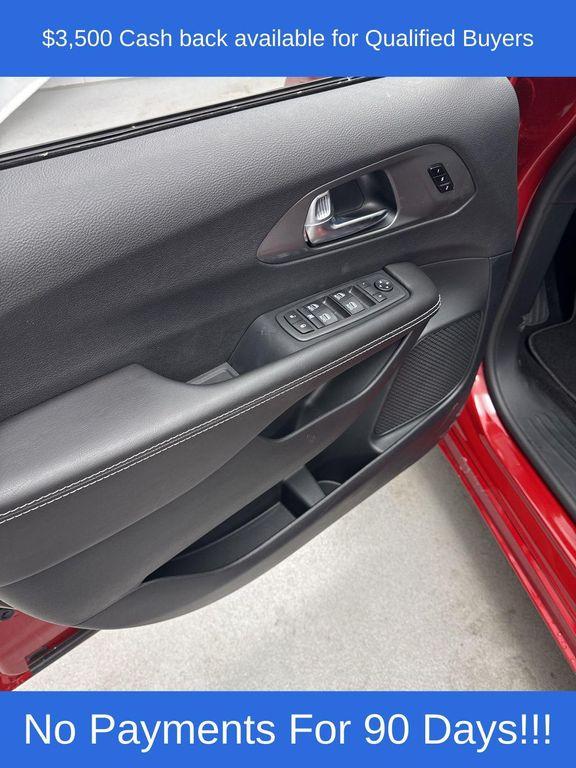 new 2026 Chrysler Pacifica car, priced at $44,821