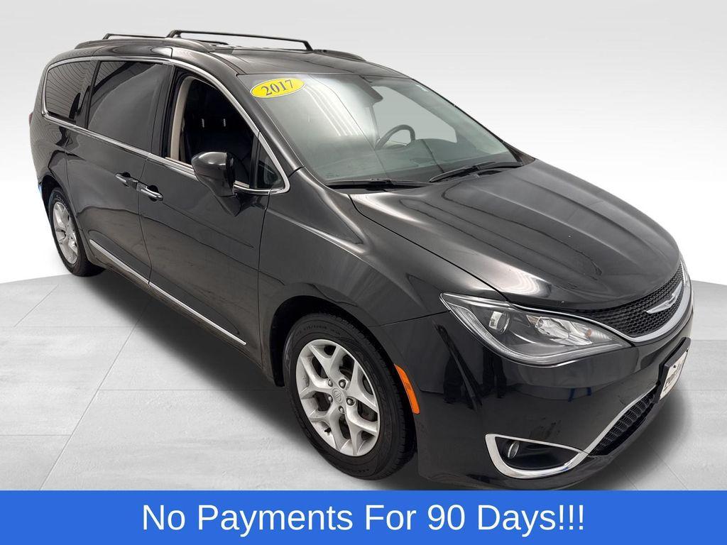 used 2017 Chrysler Pacifica car, priced at $13,998