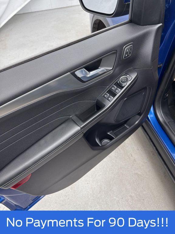 used 2022 Ford Escape car, priced at $23,498