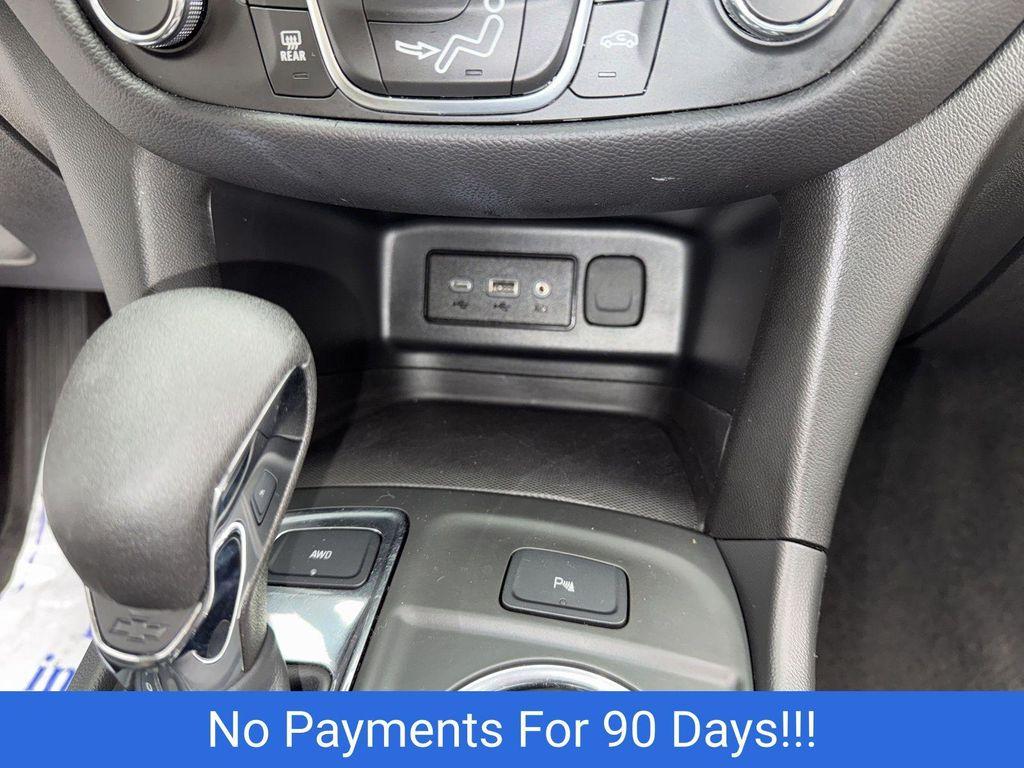 used 2023 Chevrolet Equinox car, priced at $19,498