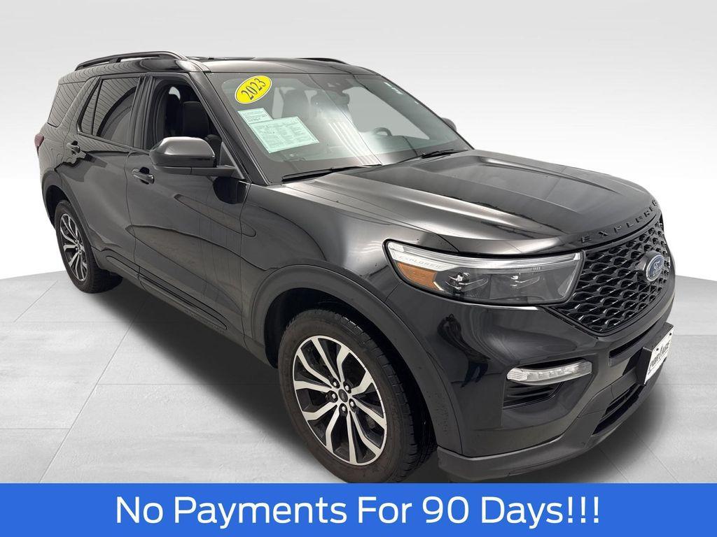 used 2023 Ford Explorer car, priced at $39,998