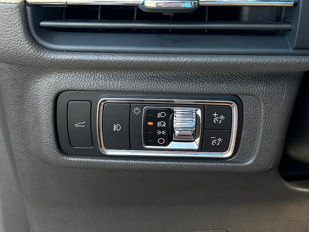 used 2020 Lincoln Corsair car, priced at $23,587