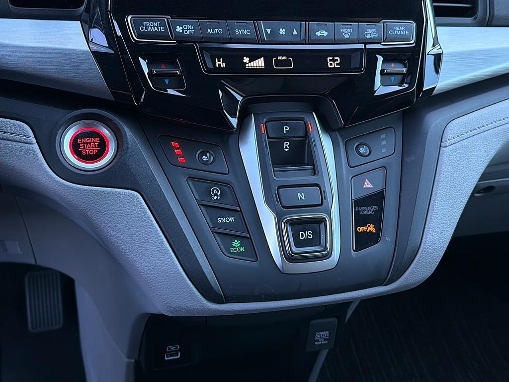 used 2023 Honda Odyssey car, priced at $36,338