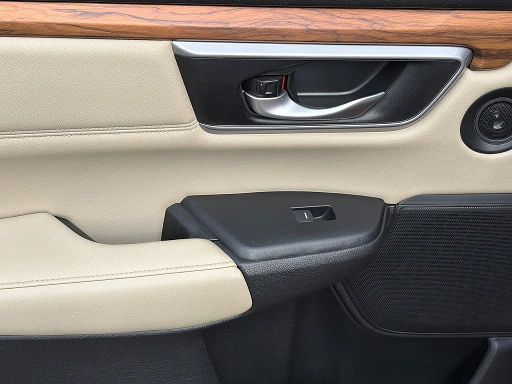 used 2017 Honda CR-V car, priced at $17,994