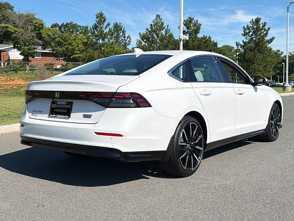 new 2026 Honda Accord Hybrid car, priced at $42,044