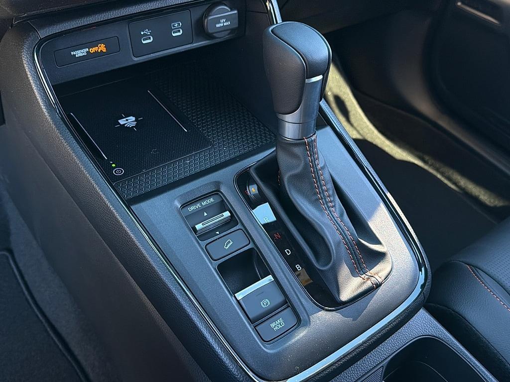 new 2026 Honda CR-V Hybrid car, priced at $40,175