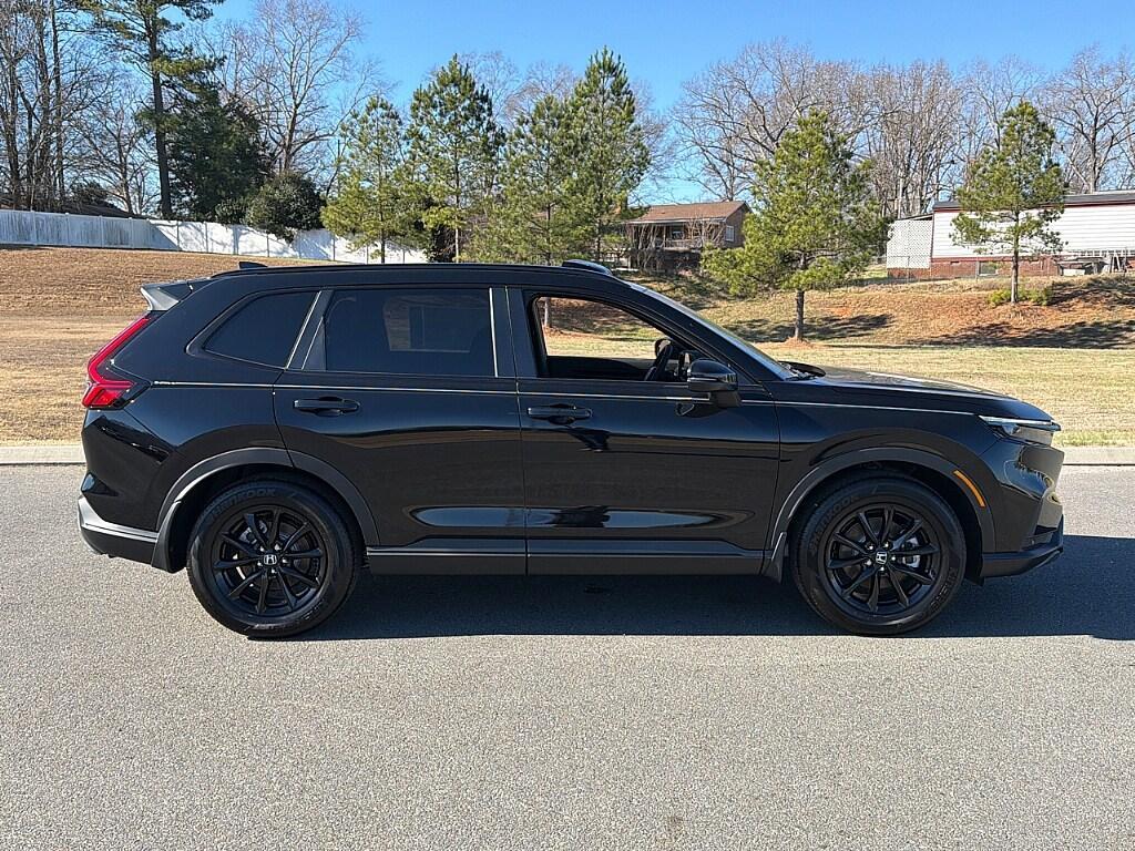 new 2026 Honda CR-V Hybrid car, priced at $40,175