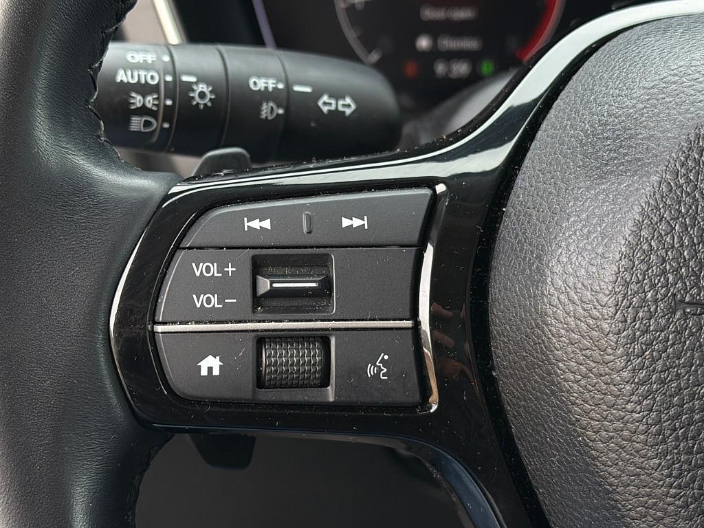 used 2023 Honda Pilot car, priced at $35,743