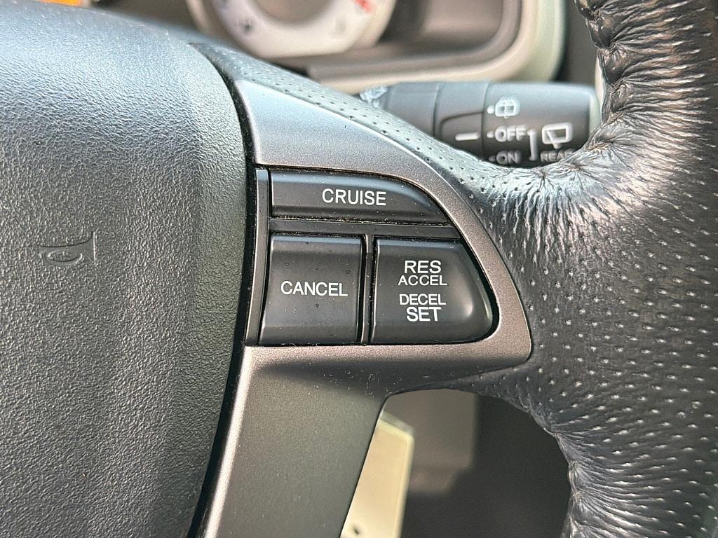 used 2015 Honda Pilot car, priced at $9,887