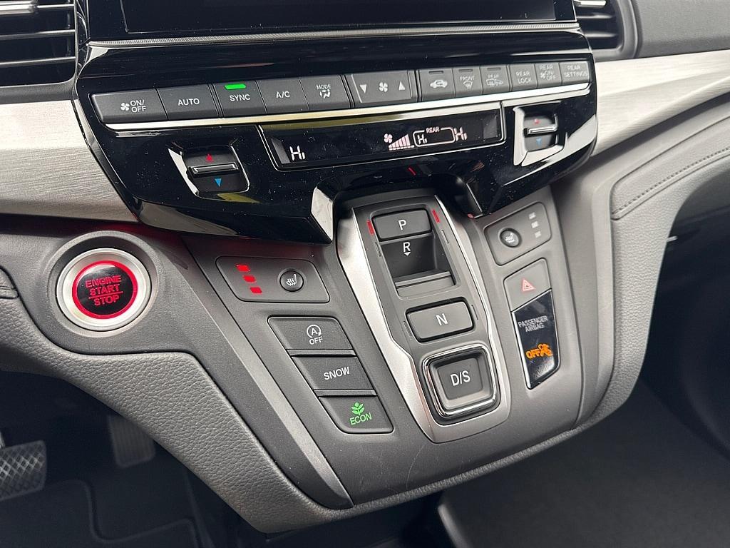 new 2026 Honda Odyssey car, priced at $50,340