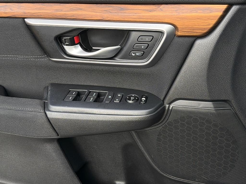 used 2020 Honda CR-V Hybrid car, priced at $22,149