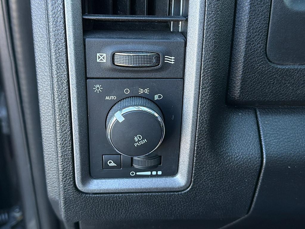 used 2022 Ram 1500 Classic car, priced at $29,987