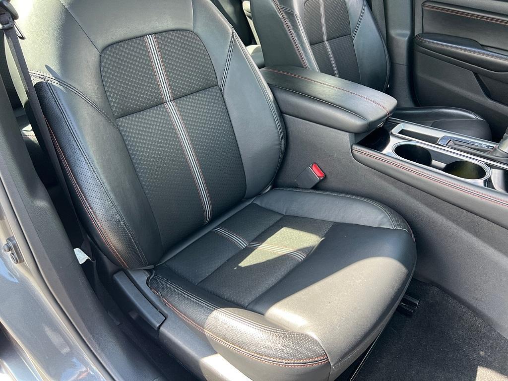 2023 Gun Metallic Nissan Altima