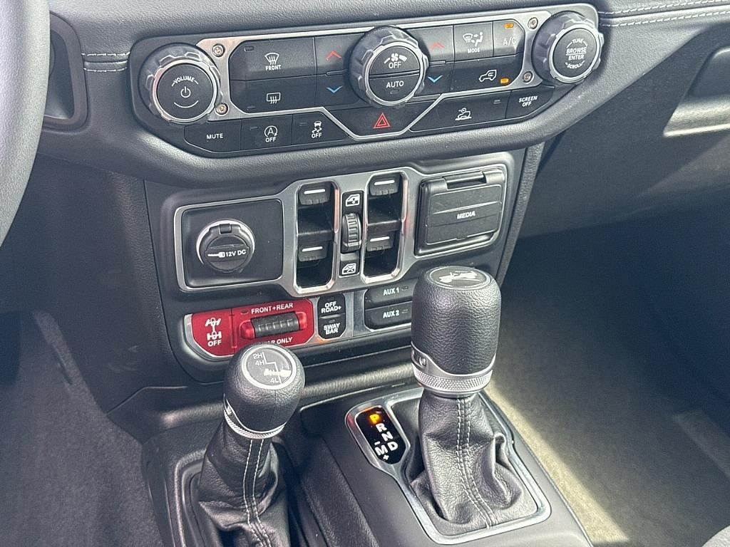 used 2025 Jeep Wrangler car, priced at $40,386
