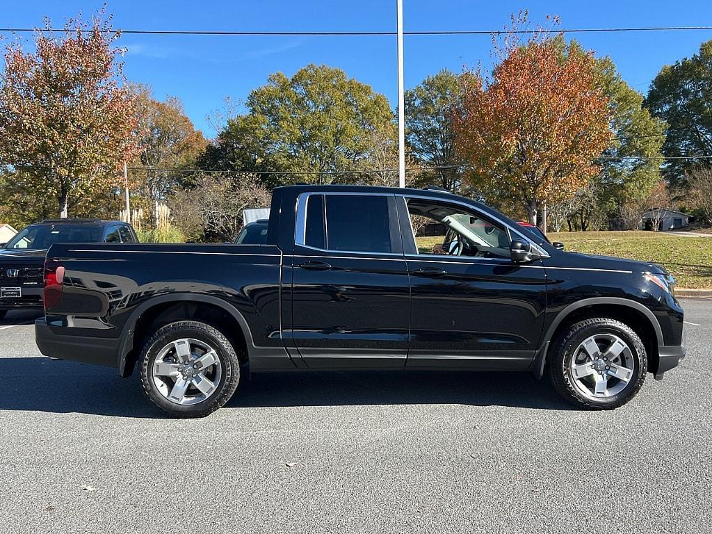 new 2026 Honda Ridgeline car, priced at $49,385