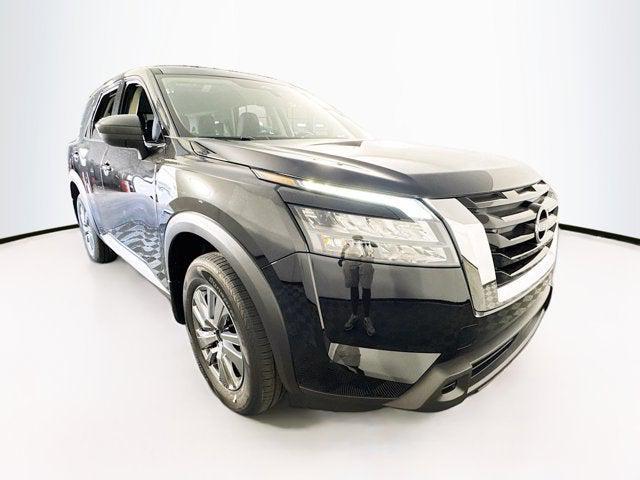 new 2025 Nissan Pathfinder car, priced at $35,360