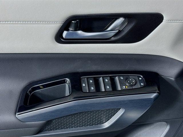 new 2025 Nissan Pathfinder car, priced at $42,100