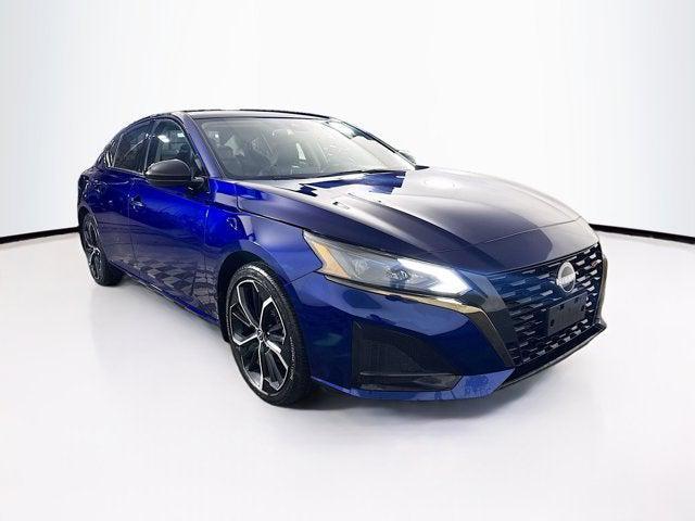 used 2023 Nissan Altima car, priced at $22,408