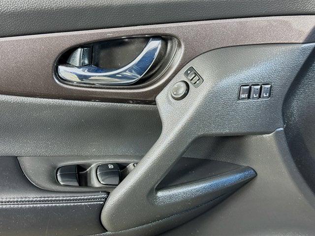 used 2019 Nissan Rogue car, priced at $17,959