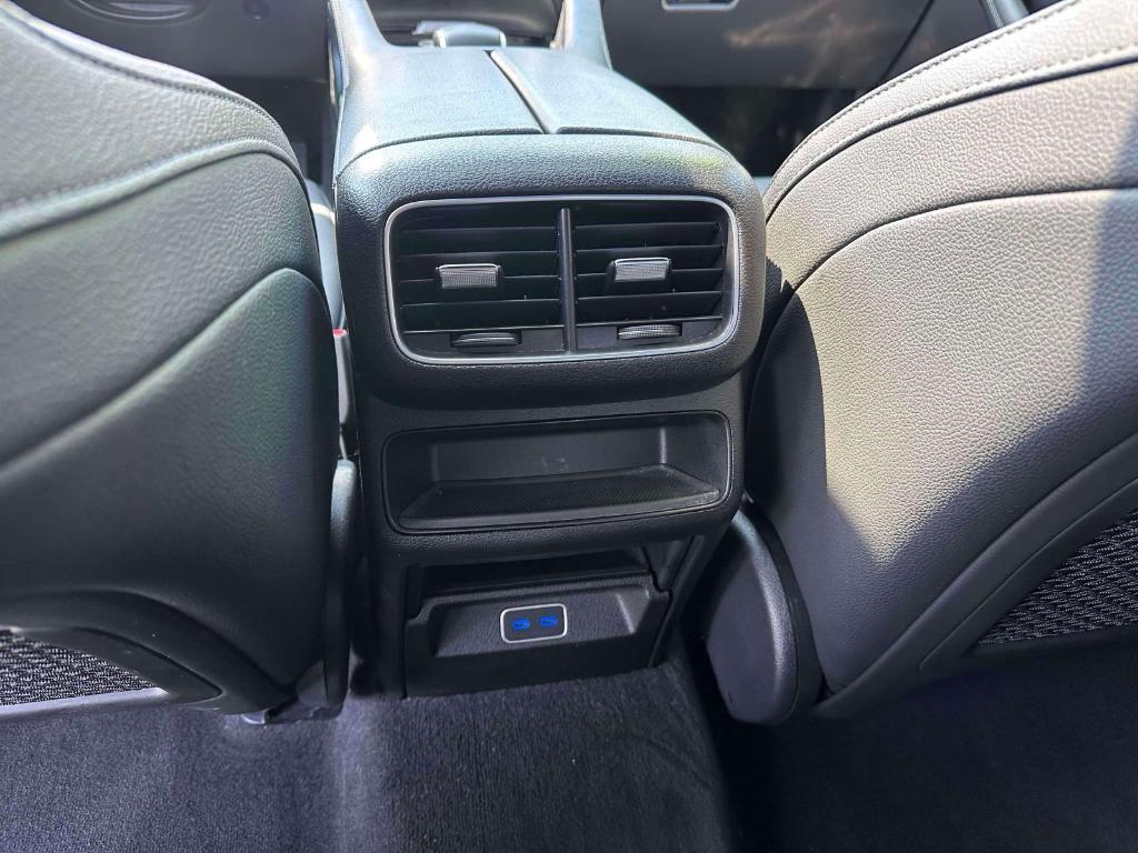 used 2024 Mercedes-Benz GLE 450 Plug-In Hybrid car, priced at $43,990