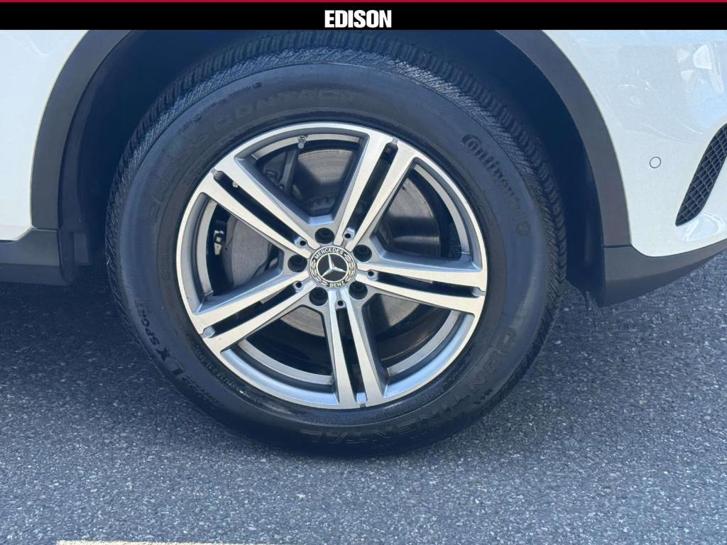 used 2022 Mercedes-Benz GLC 300 car, priced at $28,490