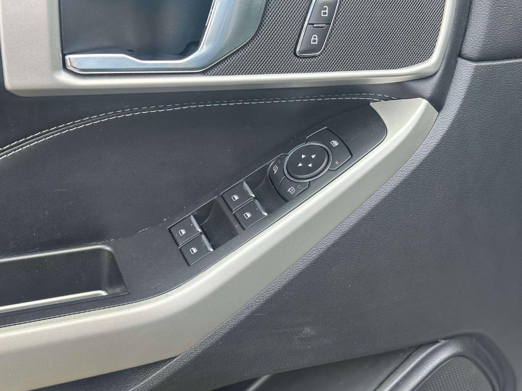 used 2020 Ford Explorer car, priced at $20,312