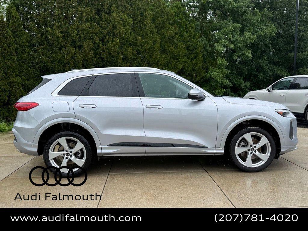 used 2025 Audi Q5 car, priced at $50,333