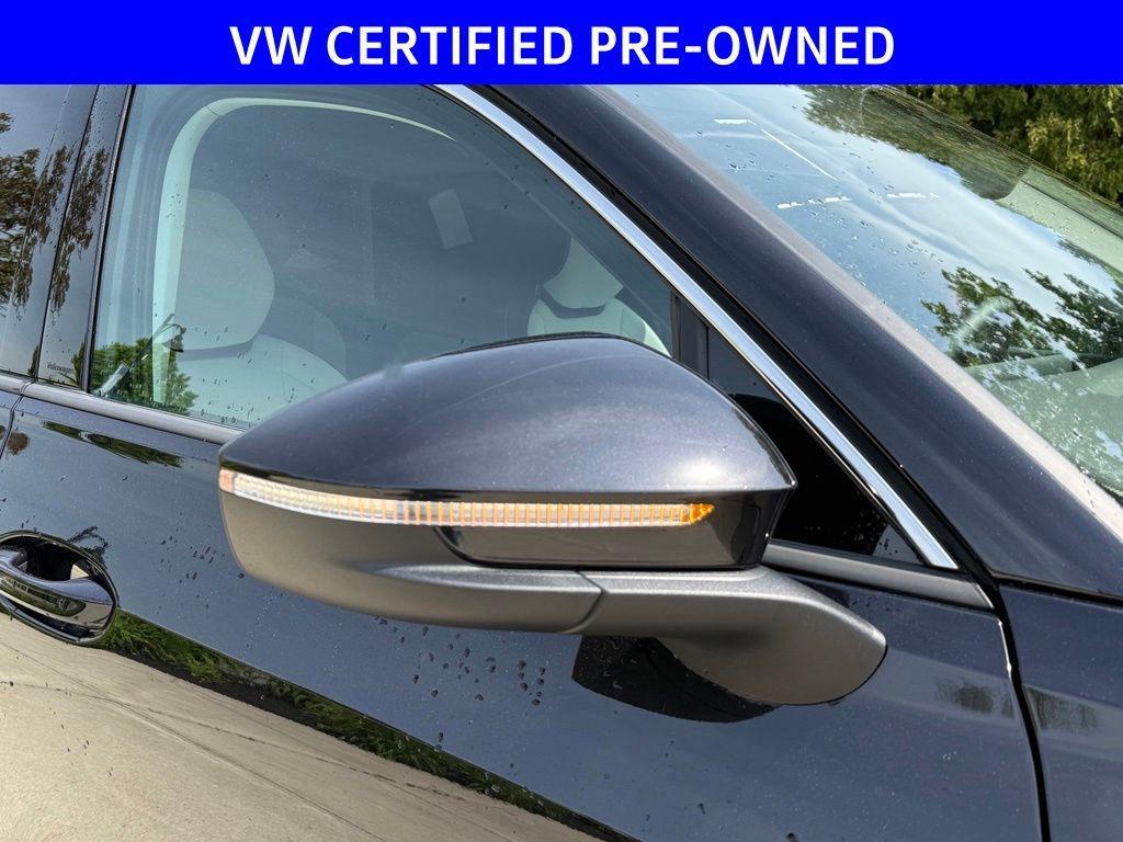 used 2025 Volkswagen Tiguan car, priced at $31,498