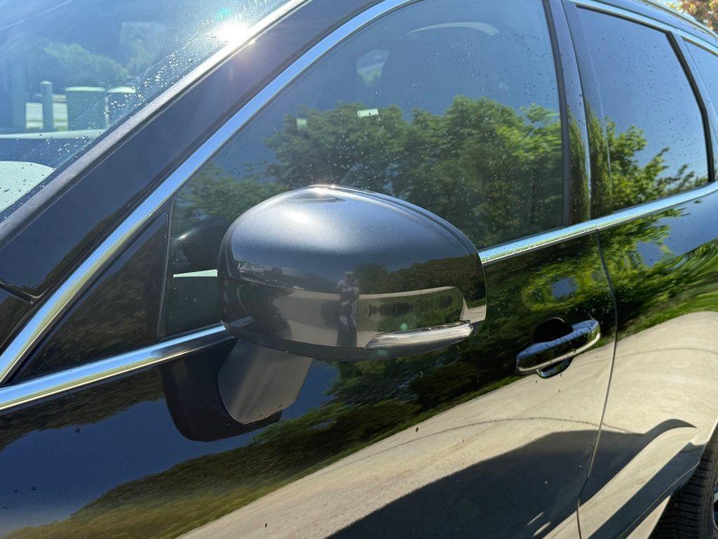 used 2021 Volvo XC60 car, priced at $16,729