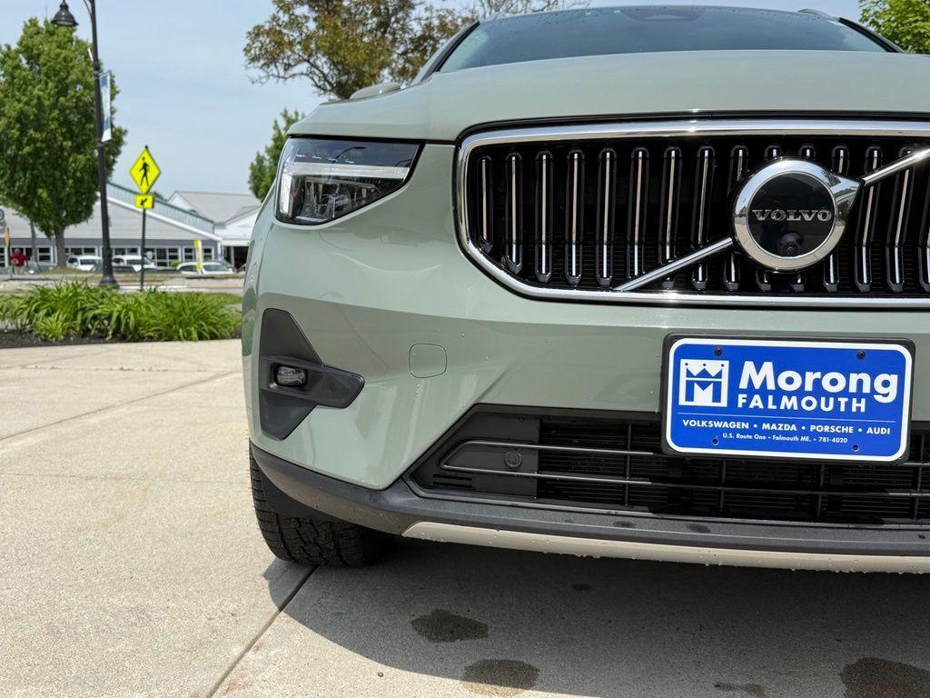 used 2023 Volvo XC40 car, priced at $30,197