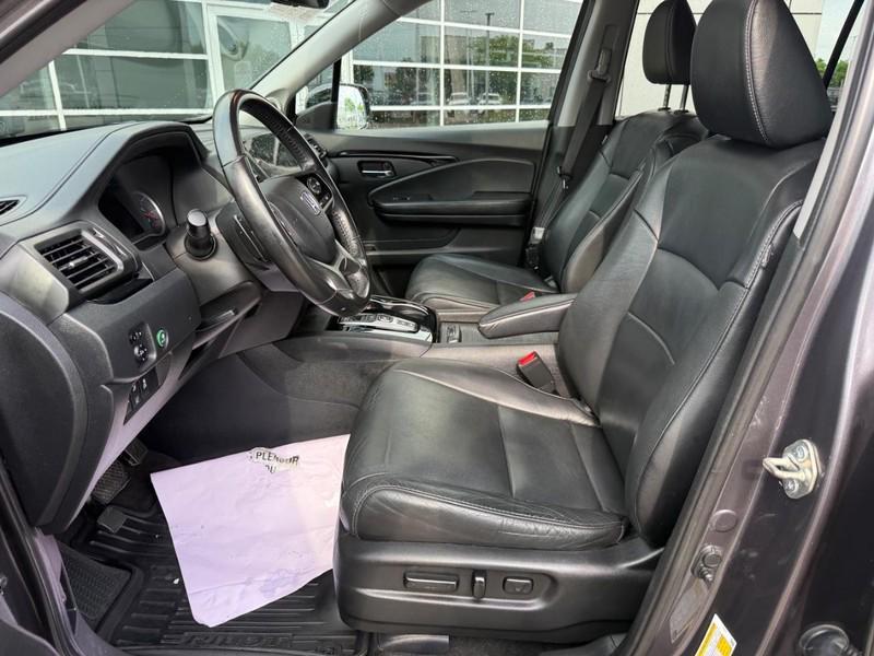 used 2020 Honda Pilot car, priced at $26,793