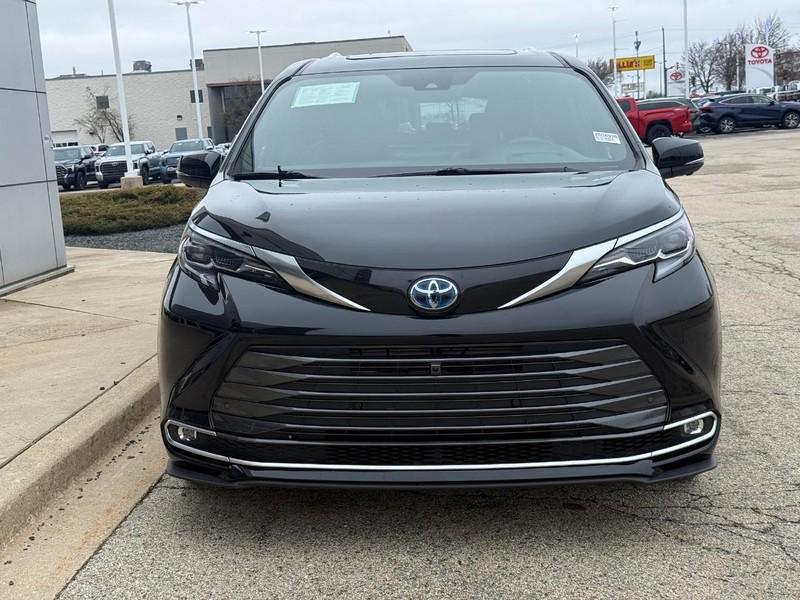 used 2025 Toyota Sienna car, priced at $56,893
