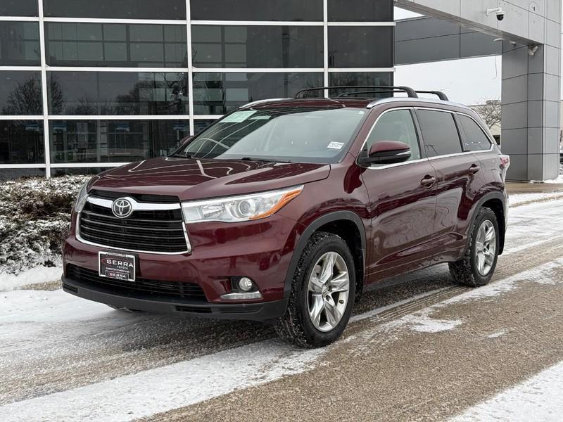 used 2015 Toyota Highlander car, priced at $16,480