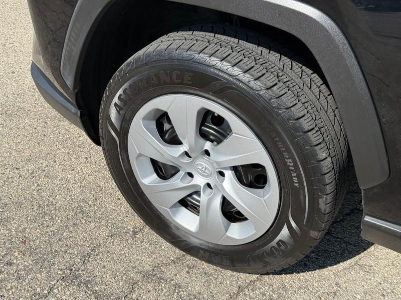 used 2021 Toyota RAV4 car, priced at $23,007