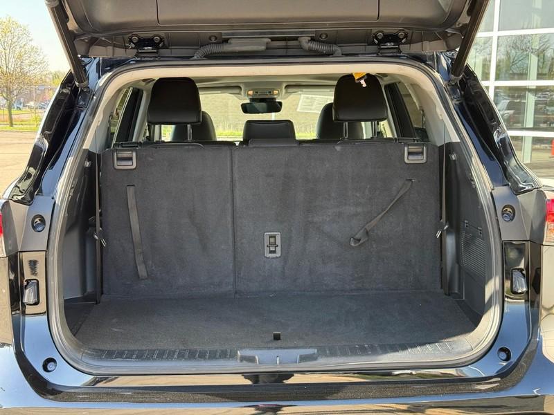 used 2023 Toyota Highlander car, priced at $40,910