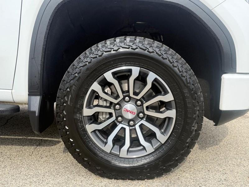 used 2021 GMC Sierra 1500 car, priced at $34,406