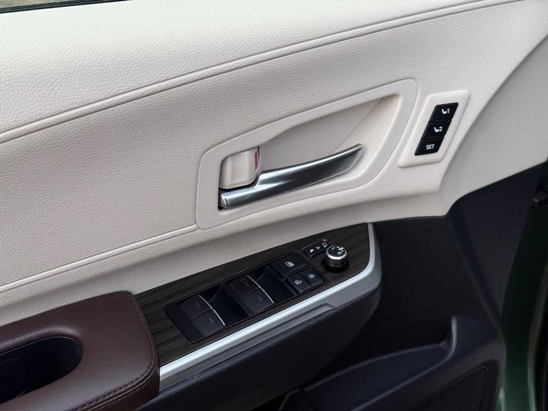 used 2022 Toyota Sienna car, priced at $45,994