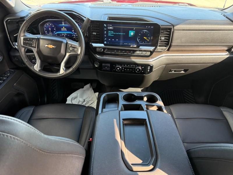 used 2024 Chevrolet Silverado 1500 car, priced at $39,990