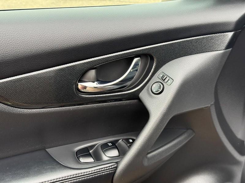 used 2016 Nissan Rogue car, priced at $10,250