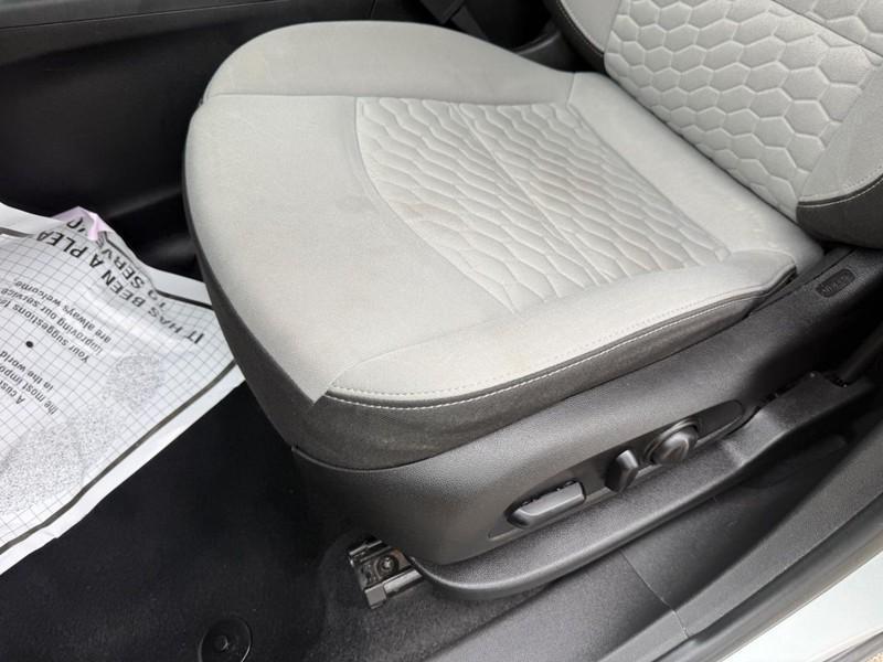used 2020 Chevrolet Equinox car, priced at $15,663