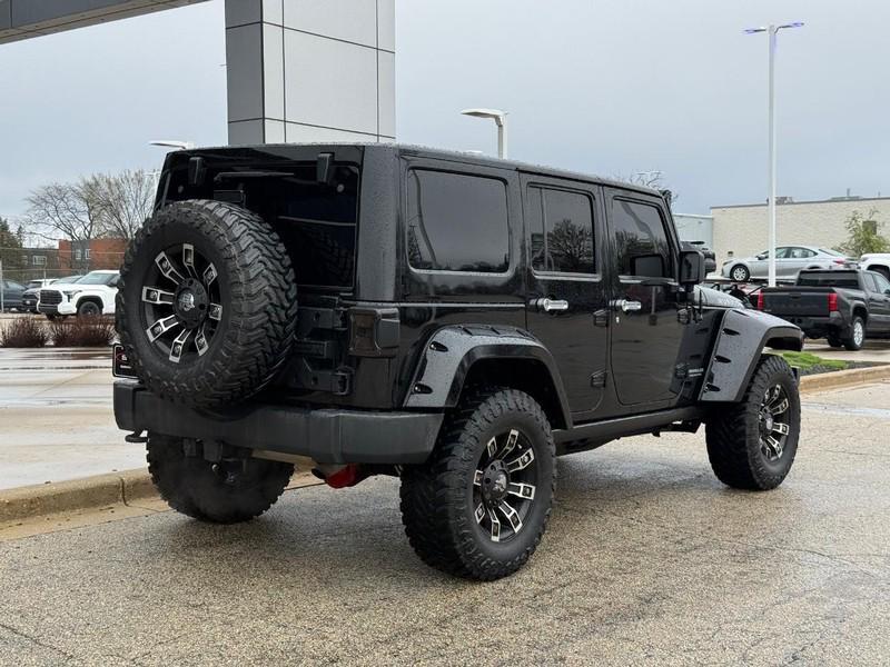 used 2014 Jeep Wrangler Unlimited car, priced at $19,592
