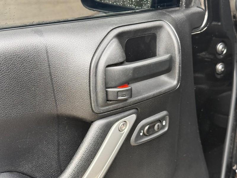 used 2014 Jeep Wrangler Unlimited car, priced at $19,592