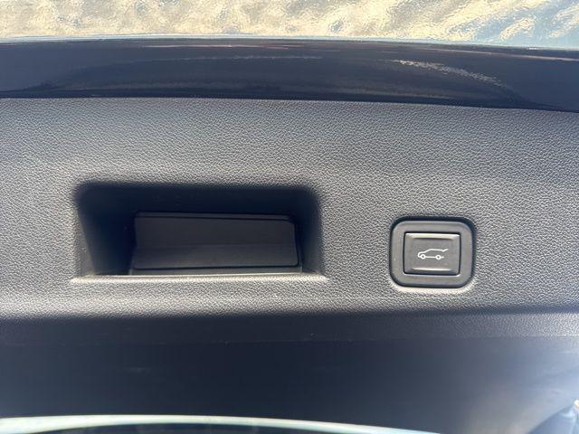 used 2025 Buick Enclave car, priced at $33,986