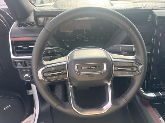 used 2025 GMC Yukon car, priced at $72,497