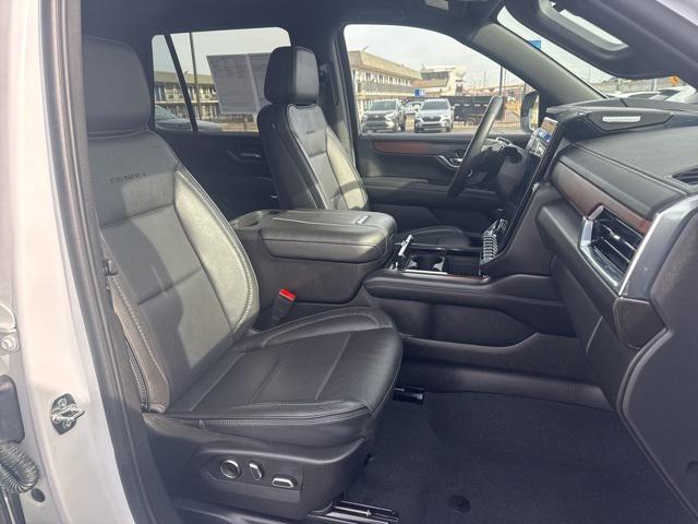 used 2025 GMC Yukon car, priced at $72,497